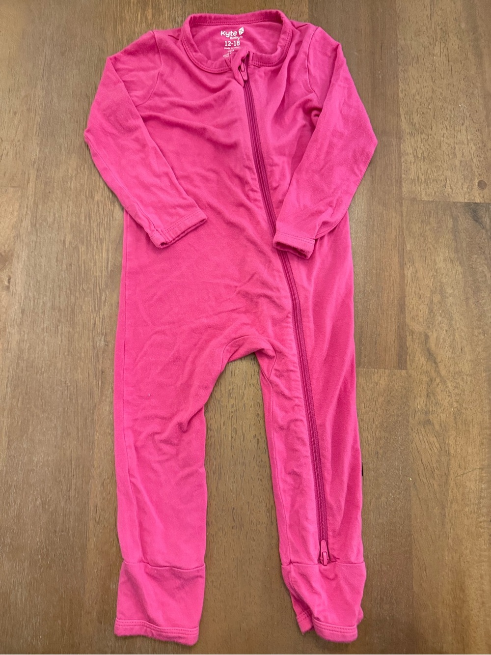 Kyte BABY Hot Pink Zippered Footed One-Piece